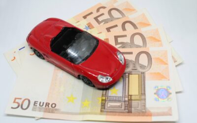 Ile kosztuje OC w 2026? Aktualne ceny – jak je obniżyć?